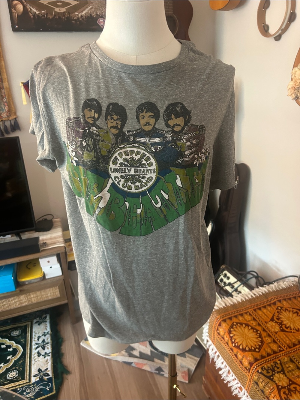 Vintage-Inspired Grey Beatles Graphic Tee